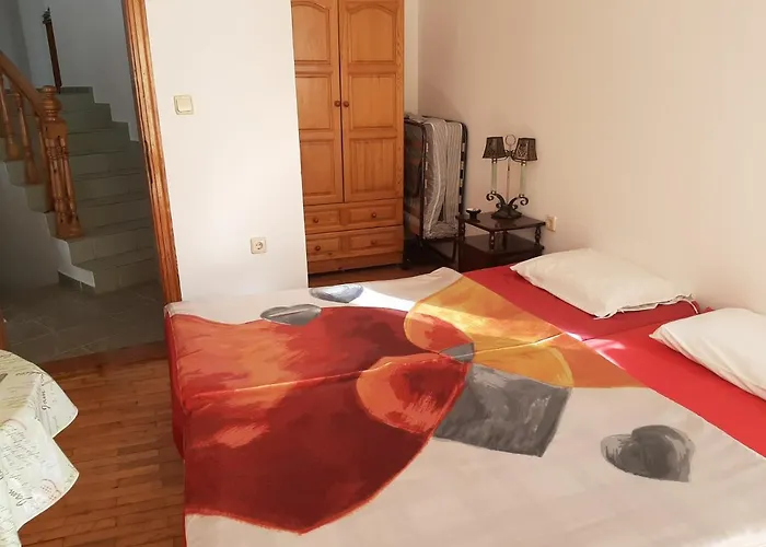 Guest house Popov 2*