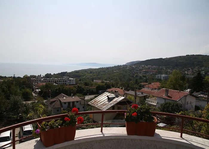 Guest house Popov 2*